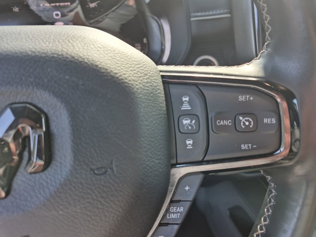 Used 2024 RAM 1500 Limited AWD/4WD image 23