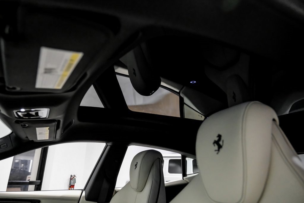 Used 2025 Ferrari Purosangue image 7