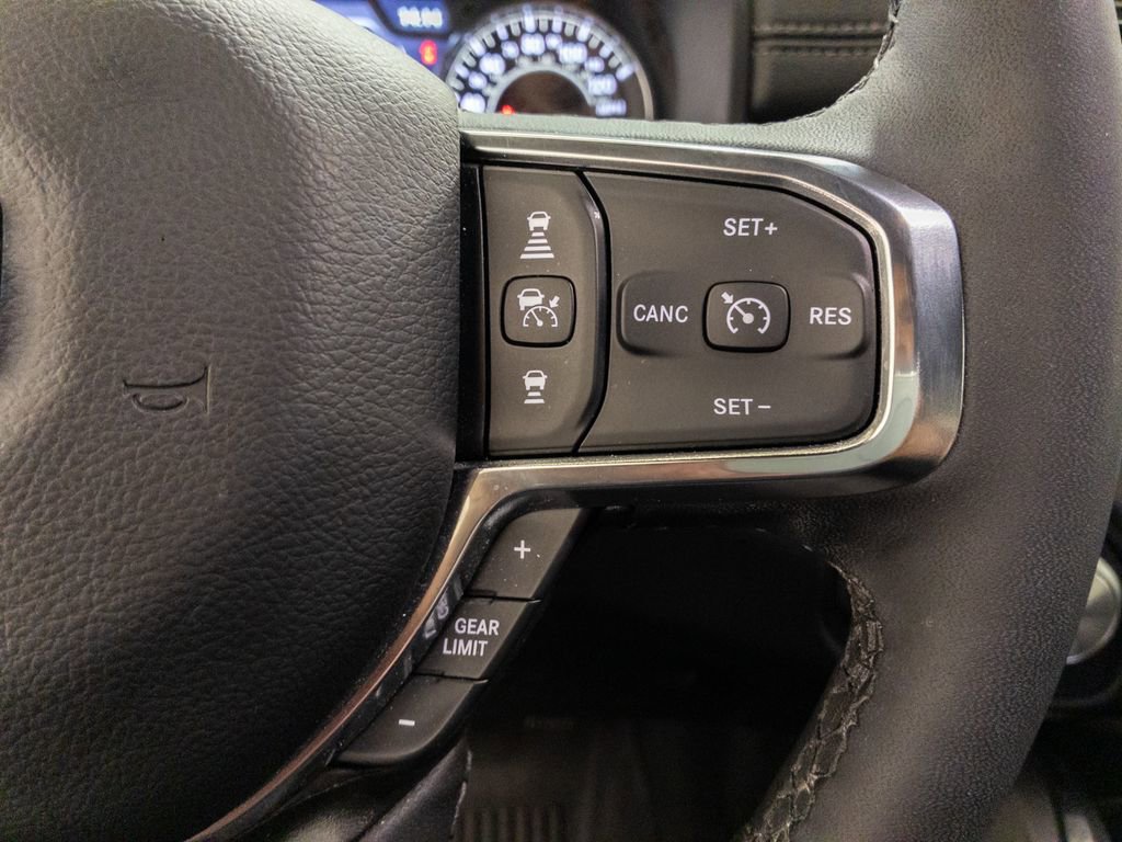 Used 2025 RAM 1500 Laramie AWD/4WD image 25