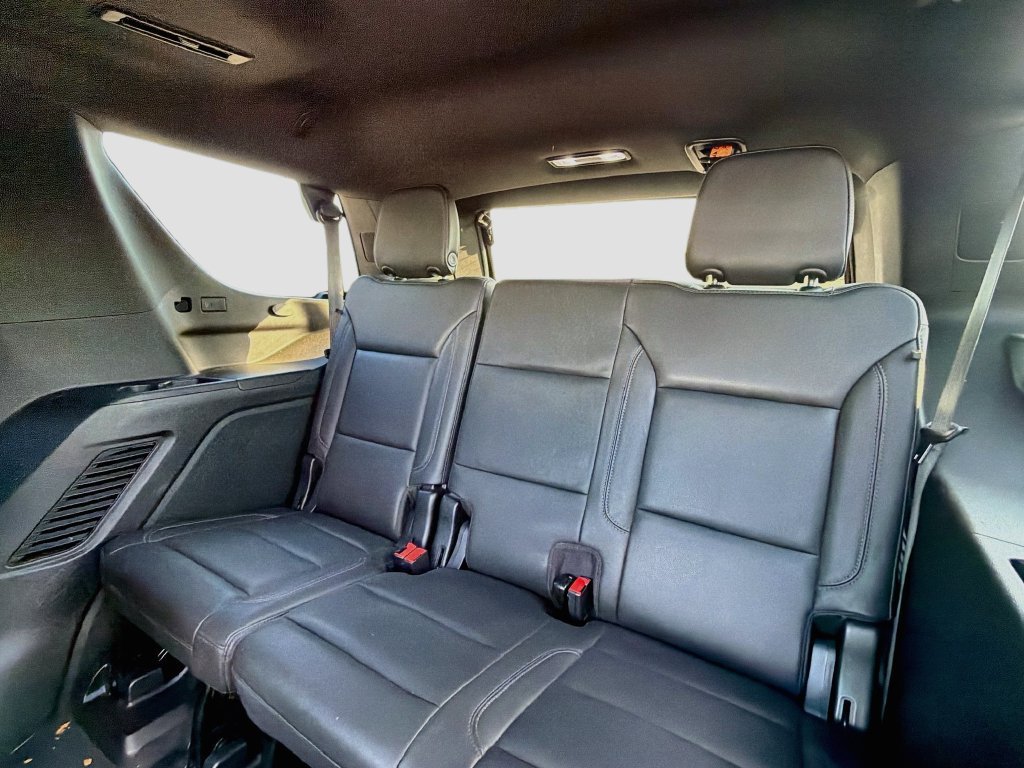 Used 2023 Chevrolet Tahoe LT w/ LT Signature Plus Package AWD/4WD image 13