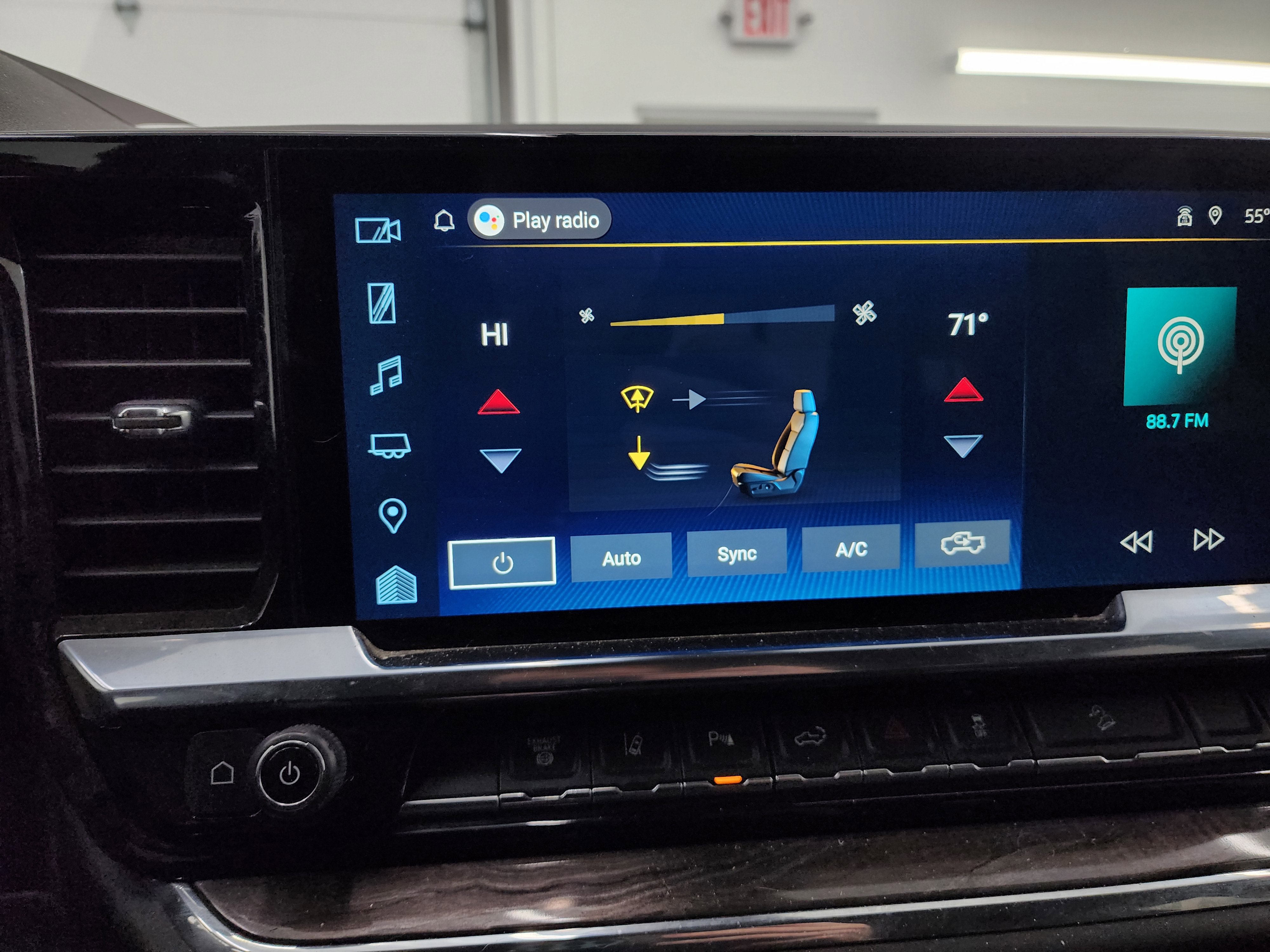 Used 2024 Chevrolet Silverado 2500 LTZ w/ LTZ Plus Package image 58