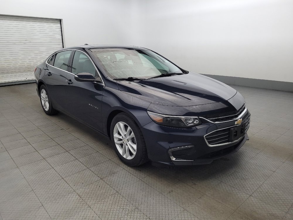 Used 2017 Chevrolet Malibu Hybrid w/ Leather Package image 13