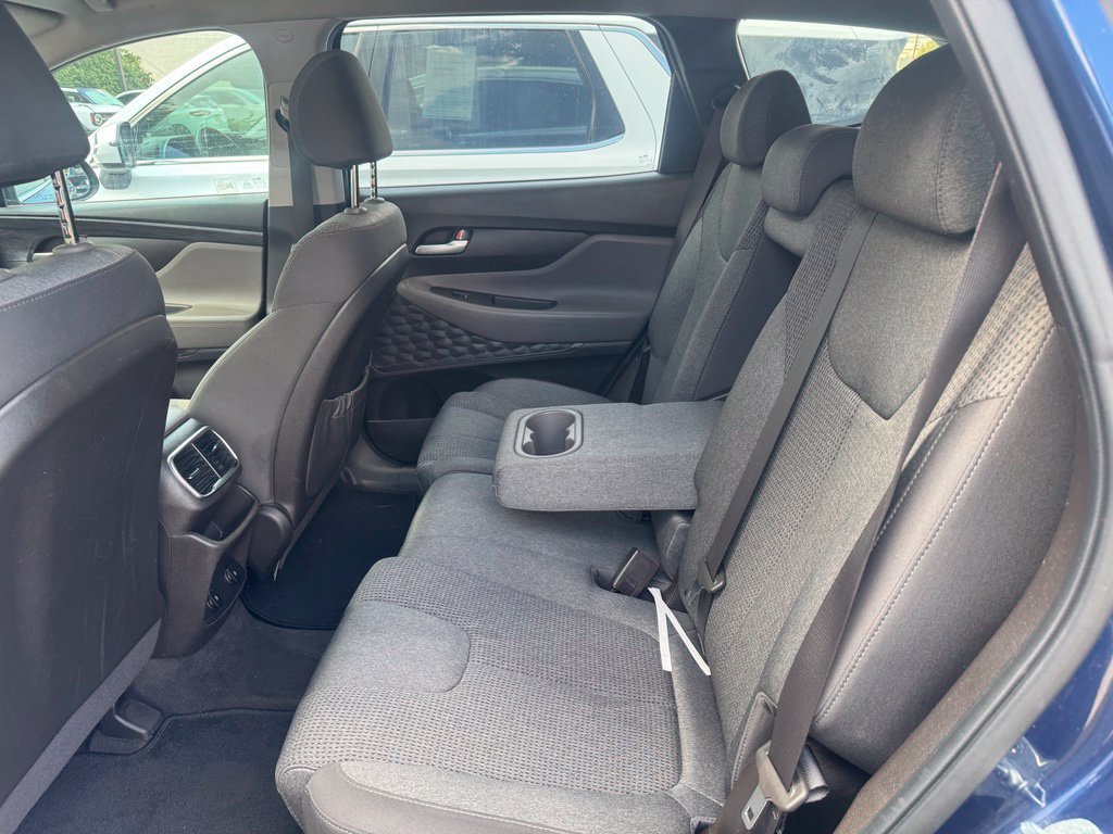 Used 2020 Hyundai Santa Fe SE FWD image 9