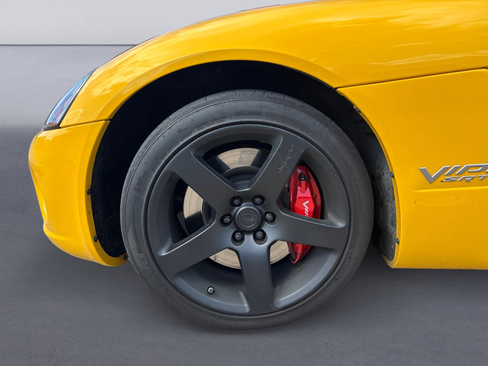 Used 2006 Dodge Viper SRT-10 image 14