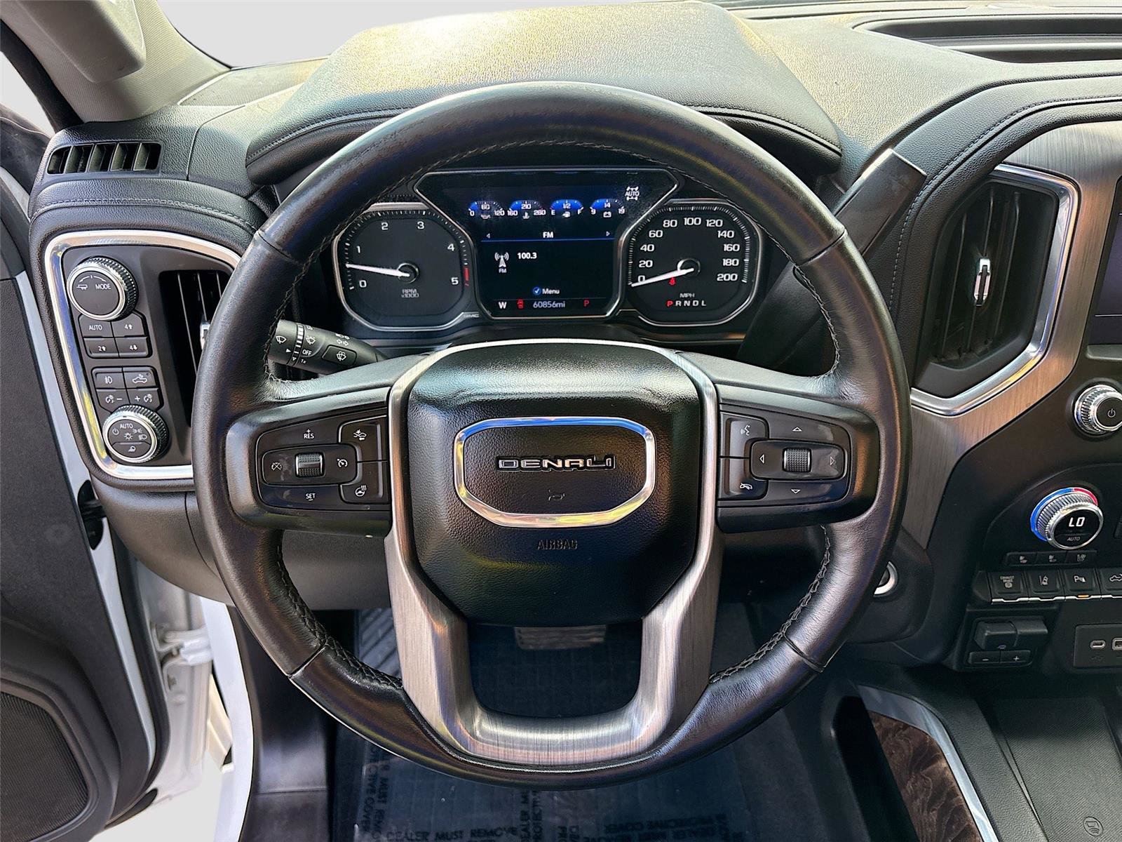 Used 2021 GMC Sierra 3500 Denali w/ Denali Ultimate Package image 12