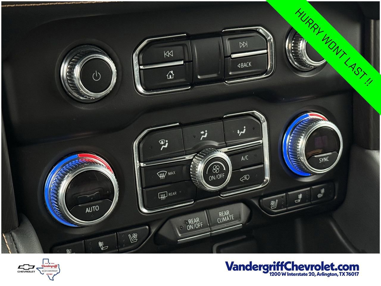 Certified 2024 GMC Yukon AT4 w/ Technology Package AWD/4WD image 16