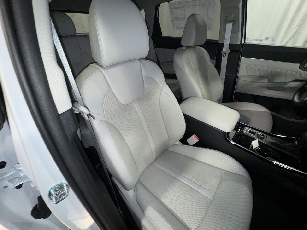 New 2026 Kia Sorento SX image 32