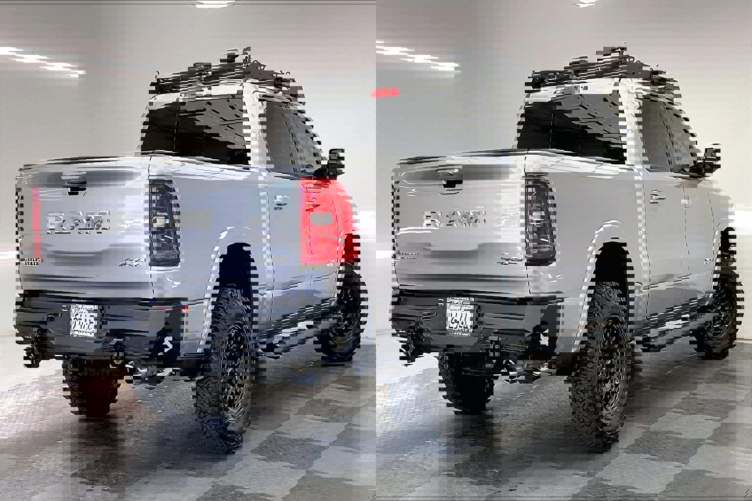 Used 2025 RAM 1500 Laramie w/ Sport Appearance Package image 13