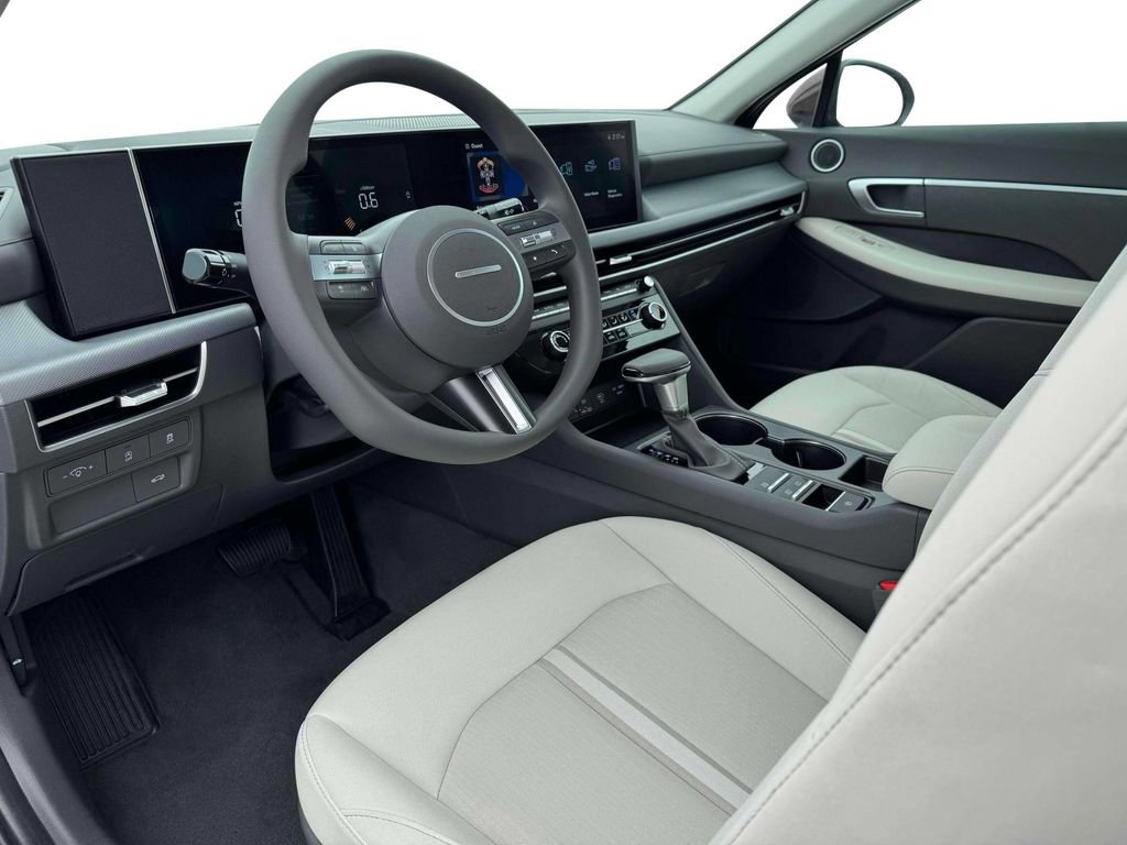 New 2025 Hyundai Sonata SE image 14