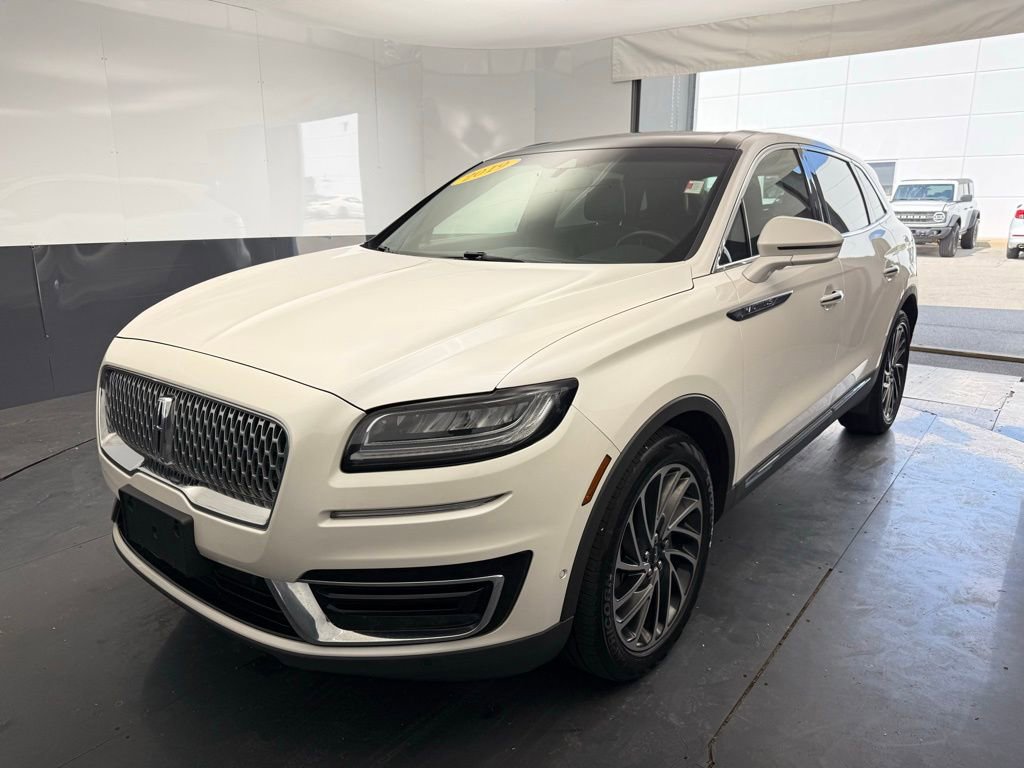 Used 2019 Lincoln Nautilus Reserve image 10
