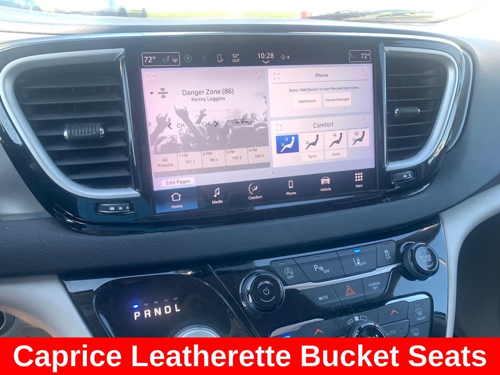 Used 2023 Chrysler Pacifica Touring-L FWD image 21