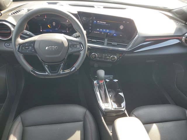 Certified 2025 Chevrolet Trax RS w/ Driver Confidence Package FWD image 11