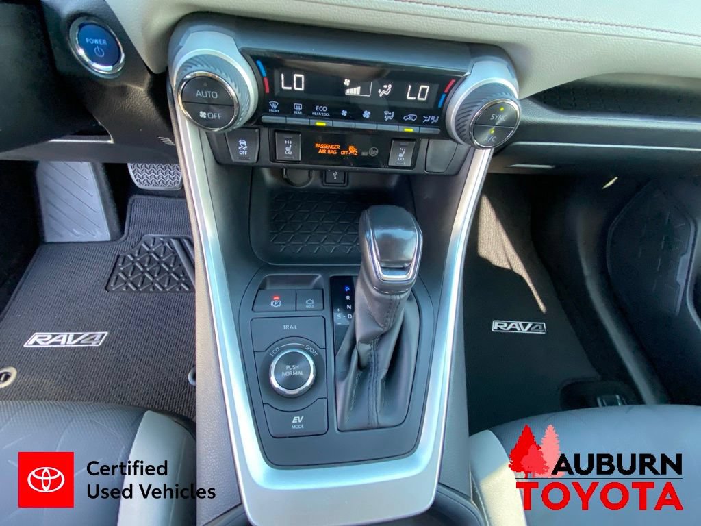Certified 2021 Toyota RAV4 XLE w/ Convenience Package AWD/4WD image 42