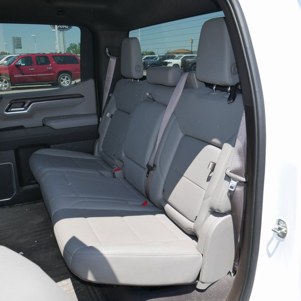 Used 2023 GMC Sierra 1500 SLT w/ SLT Premium Package image 17