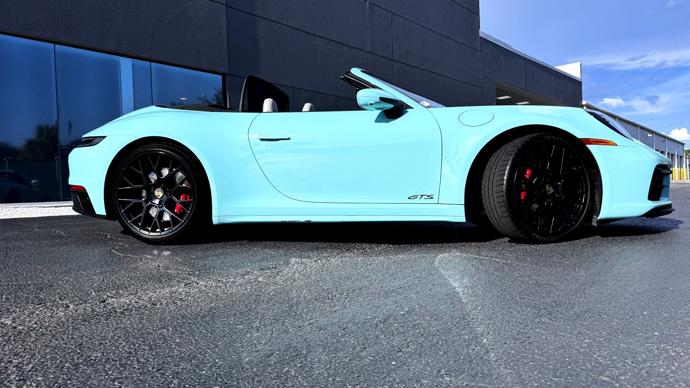 Certified 2023 Porsche 911 Carrera GTS RWD image 7