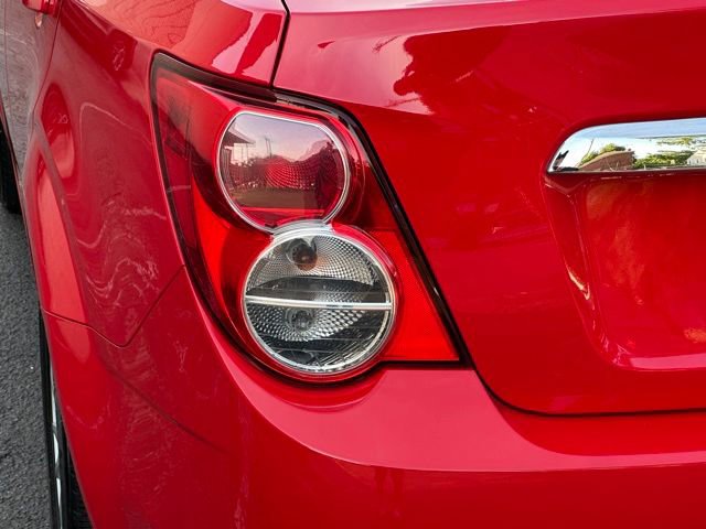 Used 2014 Chevrolet Sonic LT FWD image 14