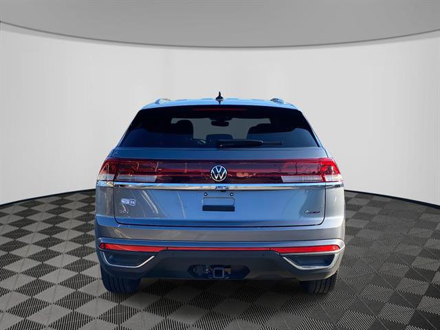 Used 2024 Volkswagen Atlas Cross Sport SE image 6