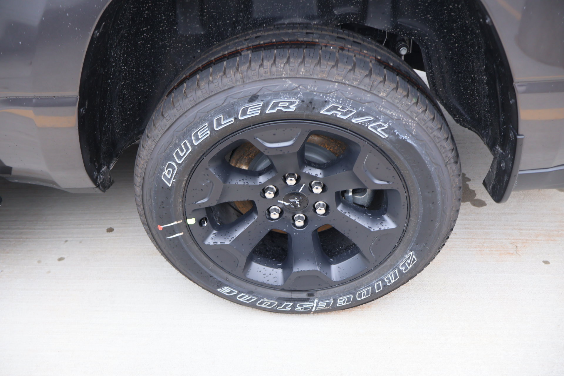 New 2027 RAM 1500 Express AWD/4WD image 17