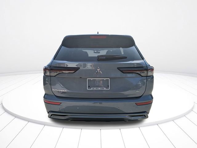 New 2026 Mitsubishi Outlander SE image 5