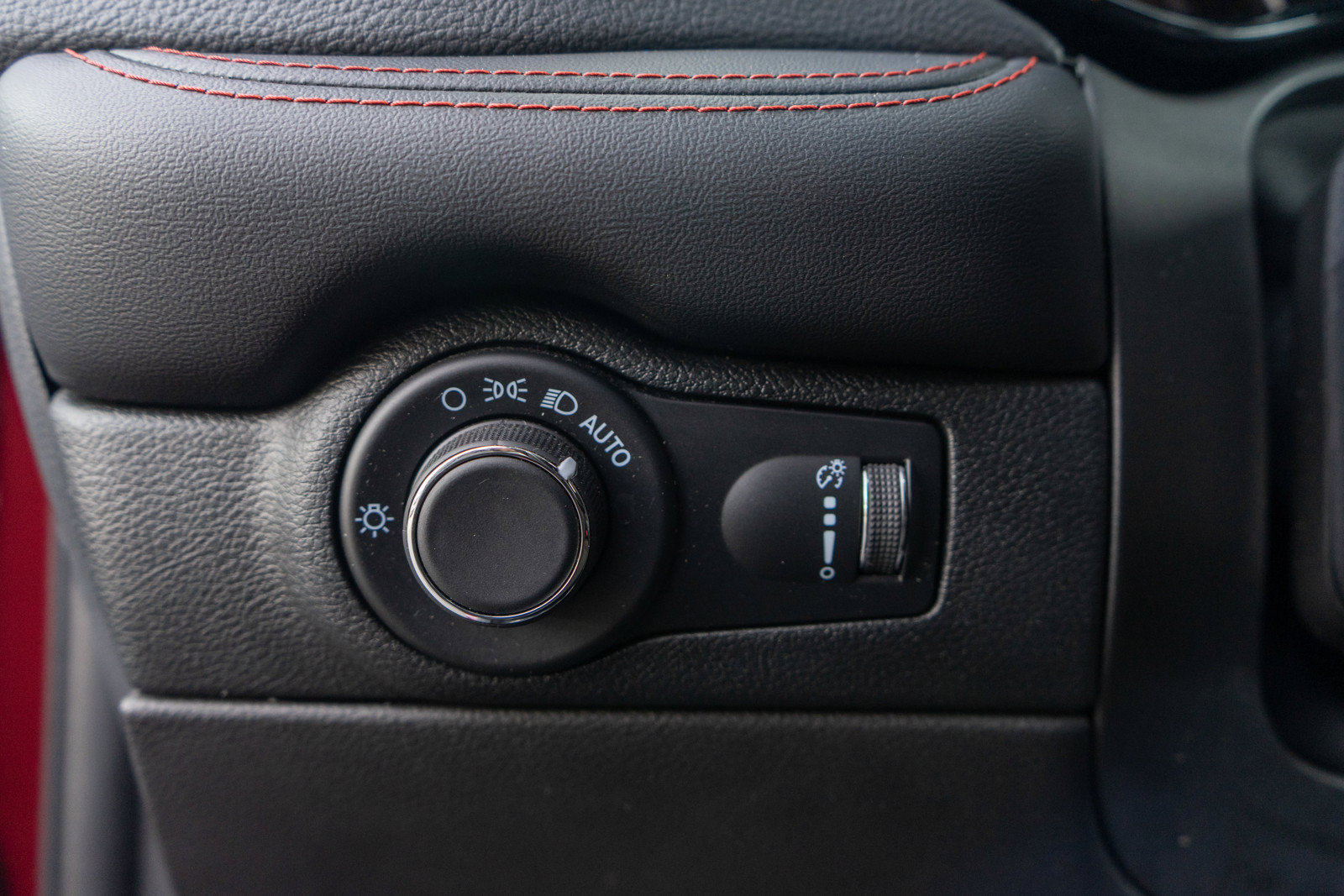 Used 2023 Dodge Durango GT AWD/4WD image 16