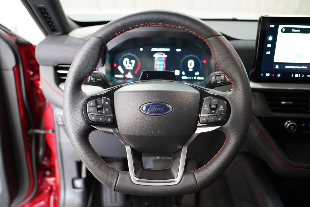 Used 2026 Ford Explorer ST-Line w/ ST-Line Street Pack RWD image 12