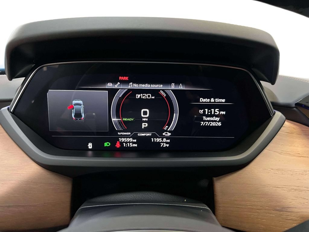 Certified 2024 Audi e-tron GT Premium Plus AWD/4WD image 12