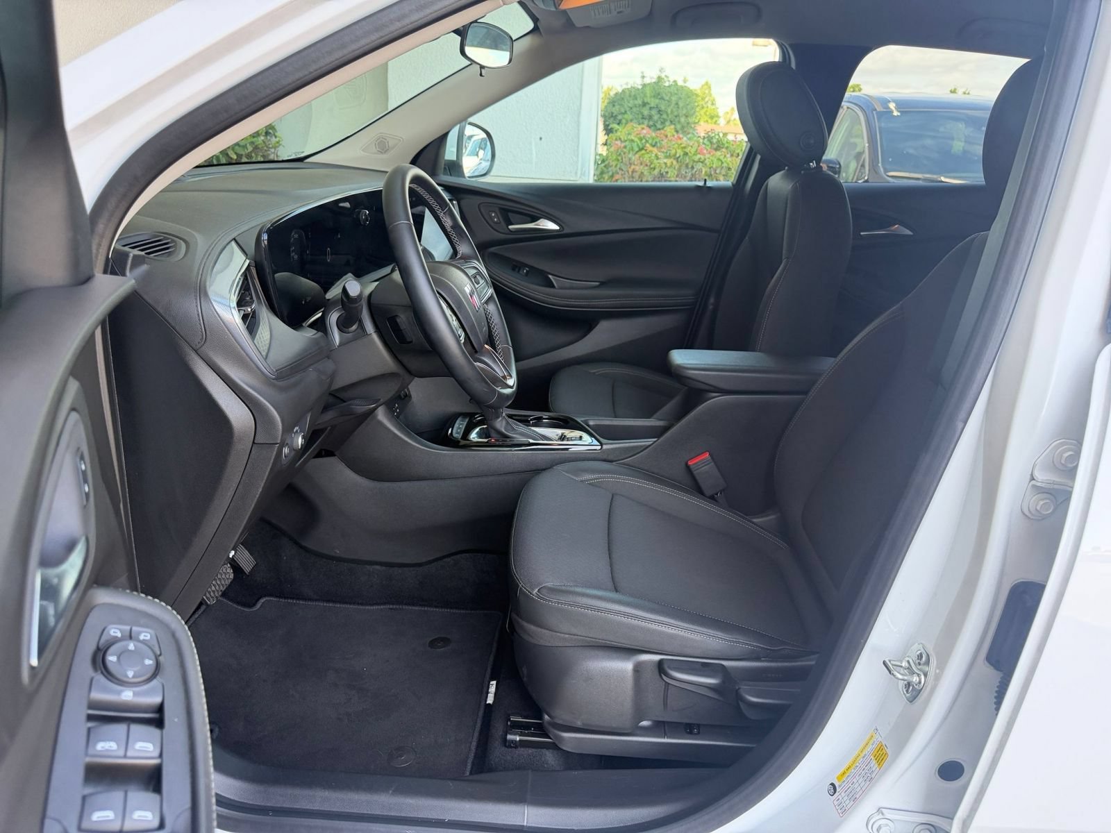 Used 2026 Buick Encore GX Preferred AWD/4WD image 27
