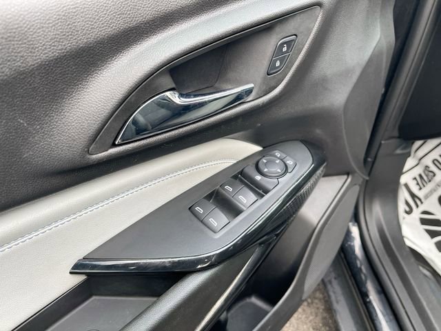 Certified 2025 Chevrolet Trax LT w/ LT Convenience Package image 21