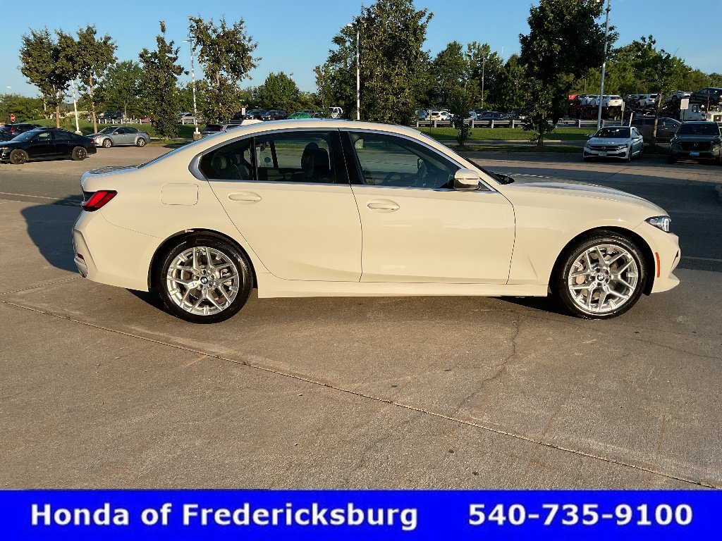 Used 2026 BMW 330i xDrive Sedan AWD/4WD image 7
