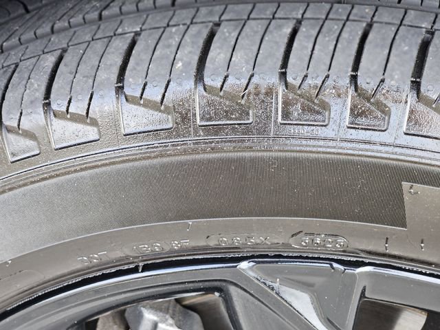 Used 2024 Honda CR-V Sport Touring image 11