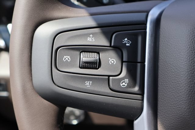 New 2026 GMC Sierra 1500 SLE w/ Preferred Package AWD/4WD image 8