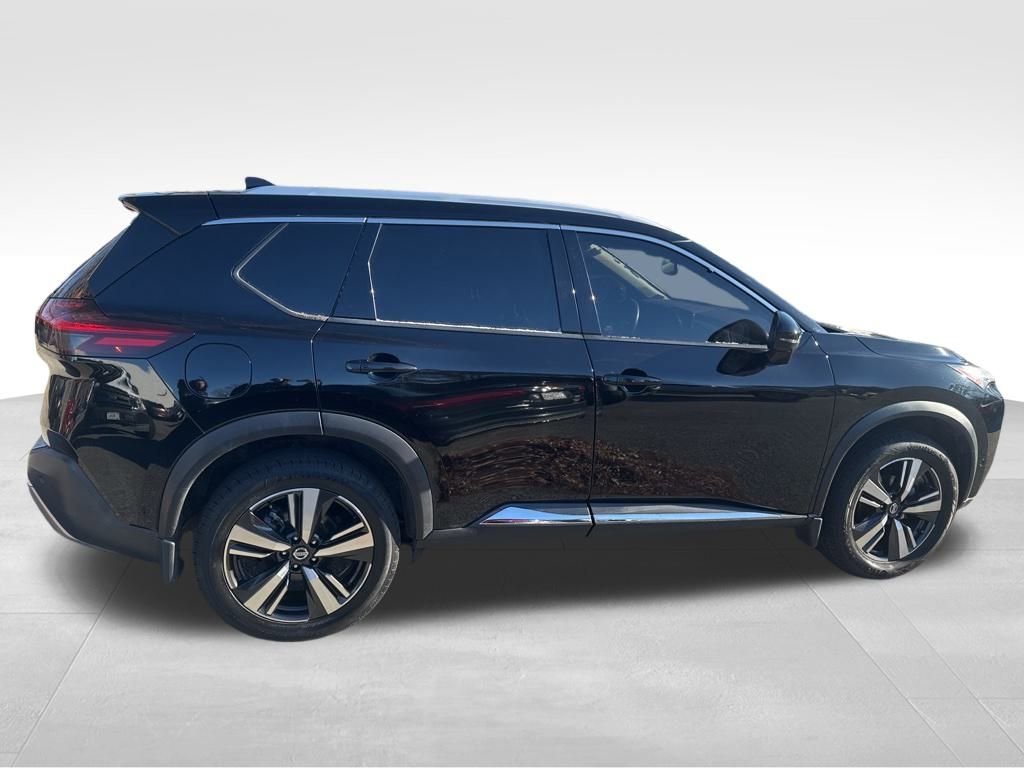 Used 2021 Nissan Rogue Platinum image 6