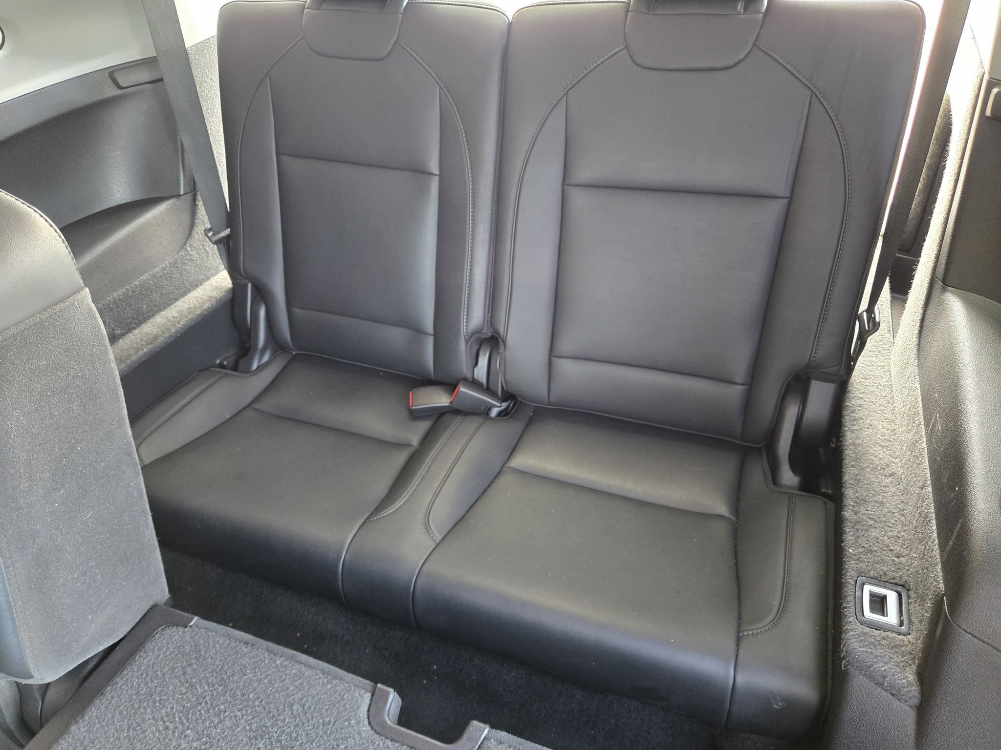 Used 2016 Acura MDX w/ Advance & Entertainment Pkg FWD image 34