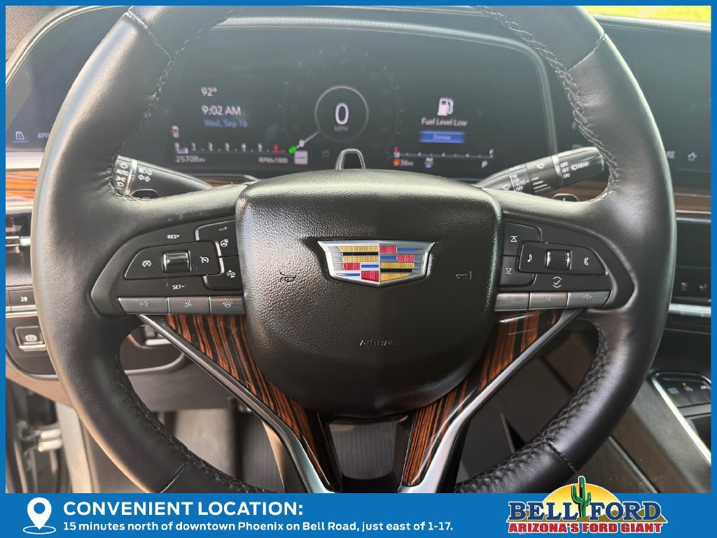 Used 2024 Cadillac Escalade ESV Premium Luxury AWD/4WD image 29