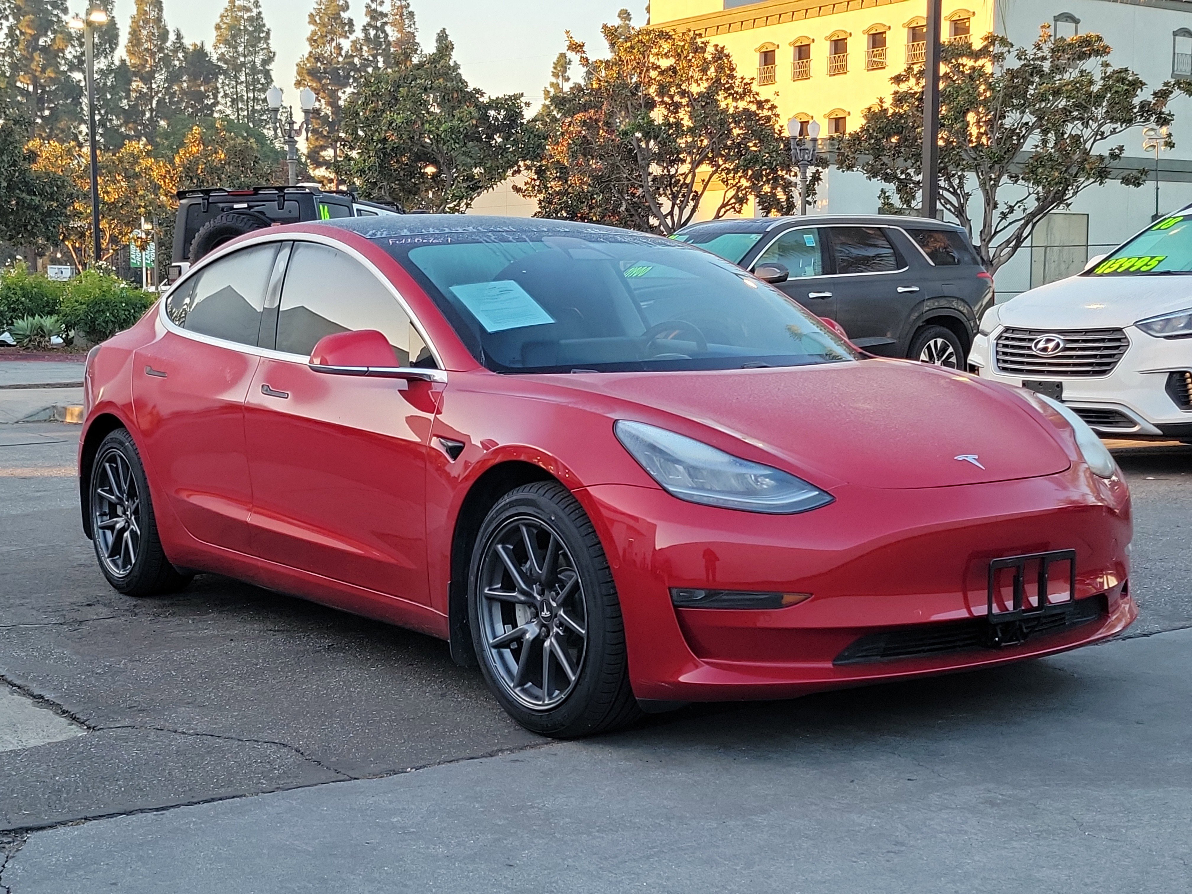 Used 2020 Tesla Model 3 image 25