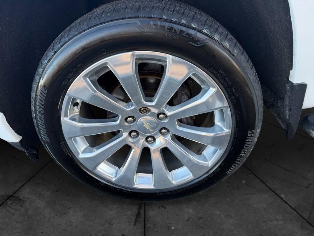 Used 2019 Chevrolet Silverado 1500 High Country image 10