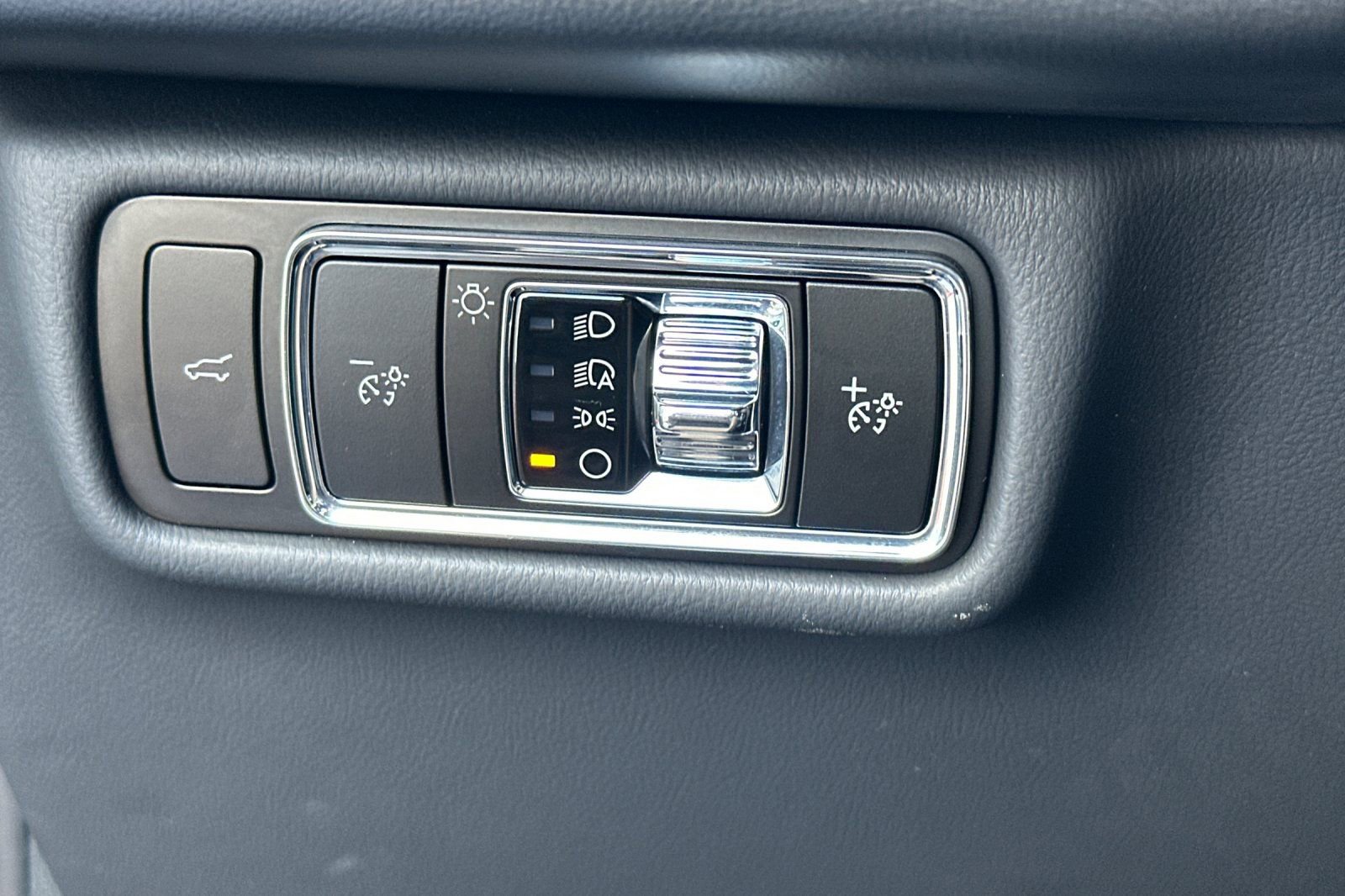 Used 2024 Lincoln Aviator Reserve image 34