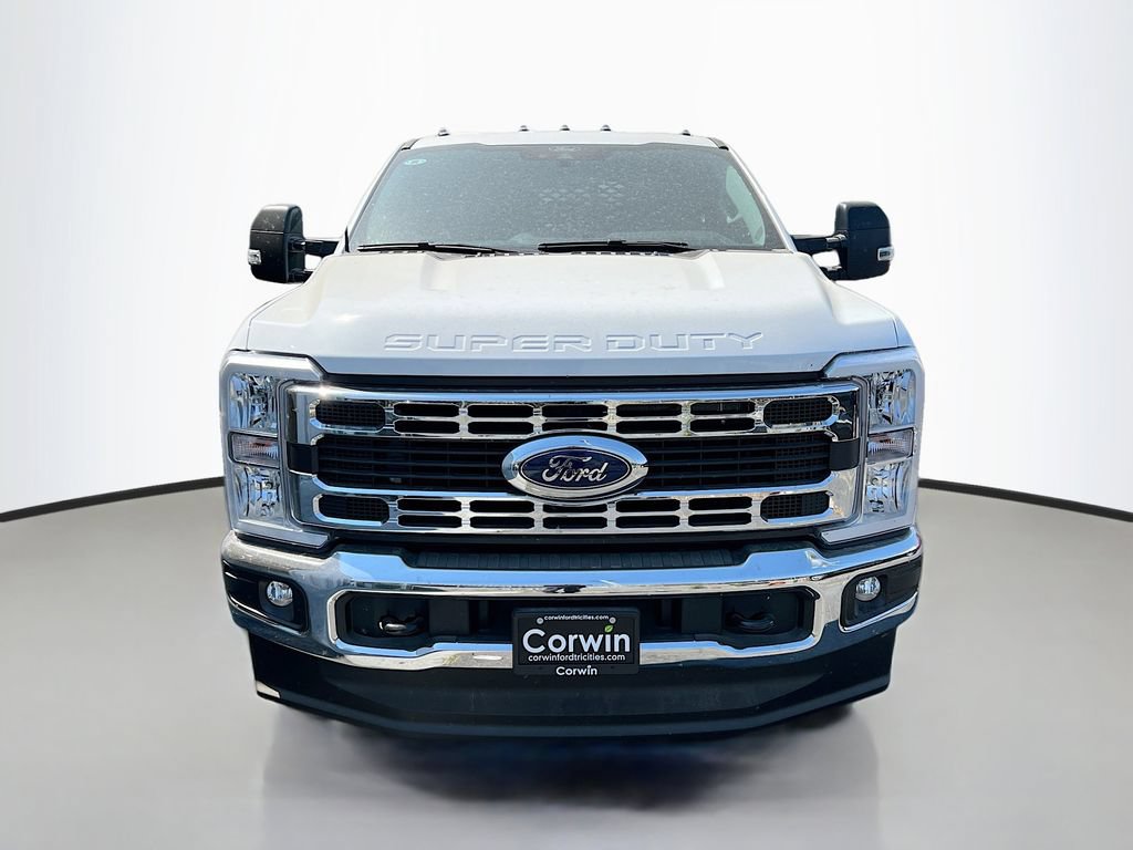 New 2025 Ford F350 XL w/ XL Chrome Package AWD/4WD video 4