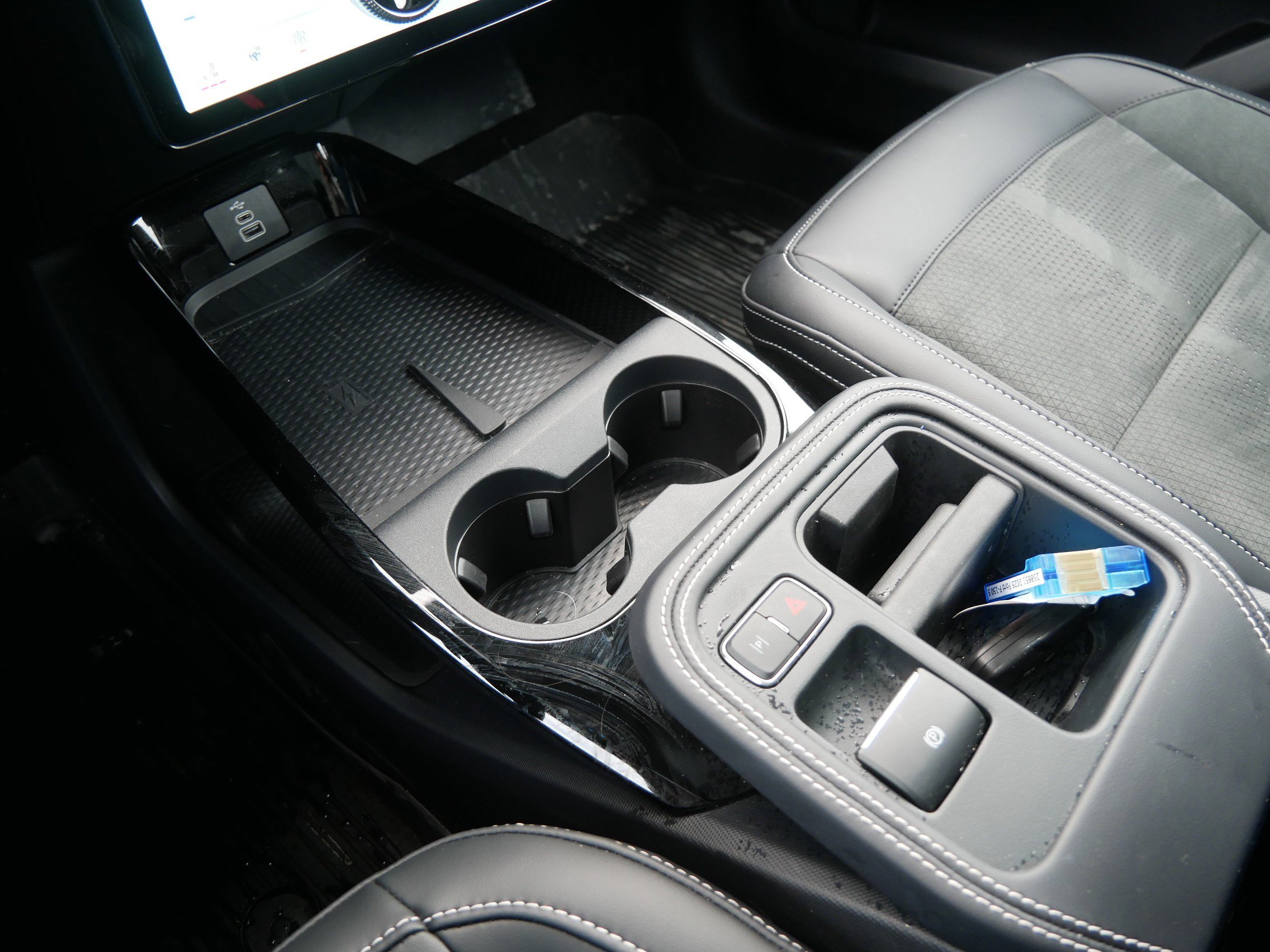 Used 2025 Ford Mustang Mach-E GT w/ Bronze Appearance Package image 33