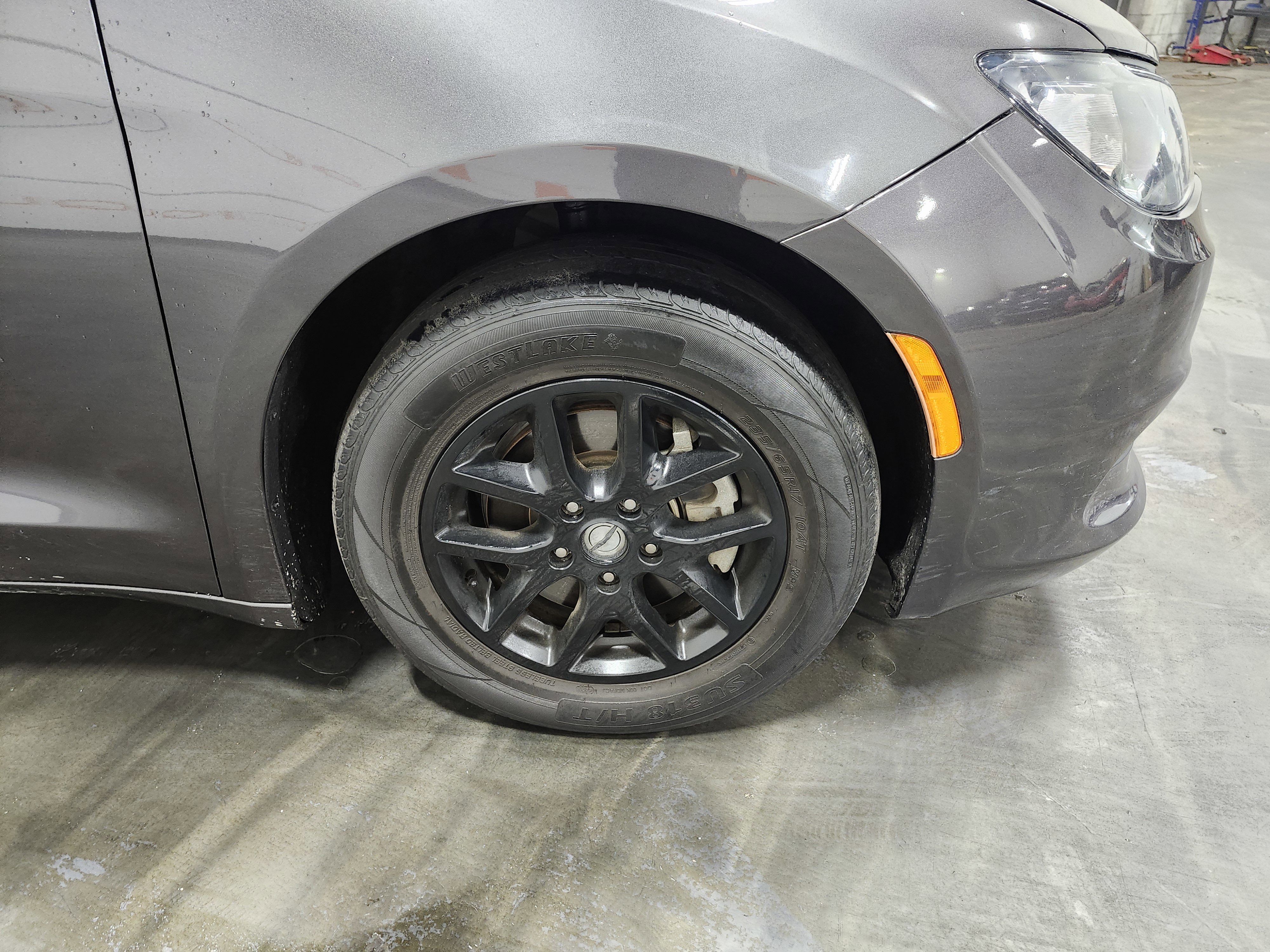 Used 2021 Chrysler Voyager Lxi image 6