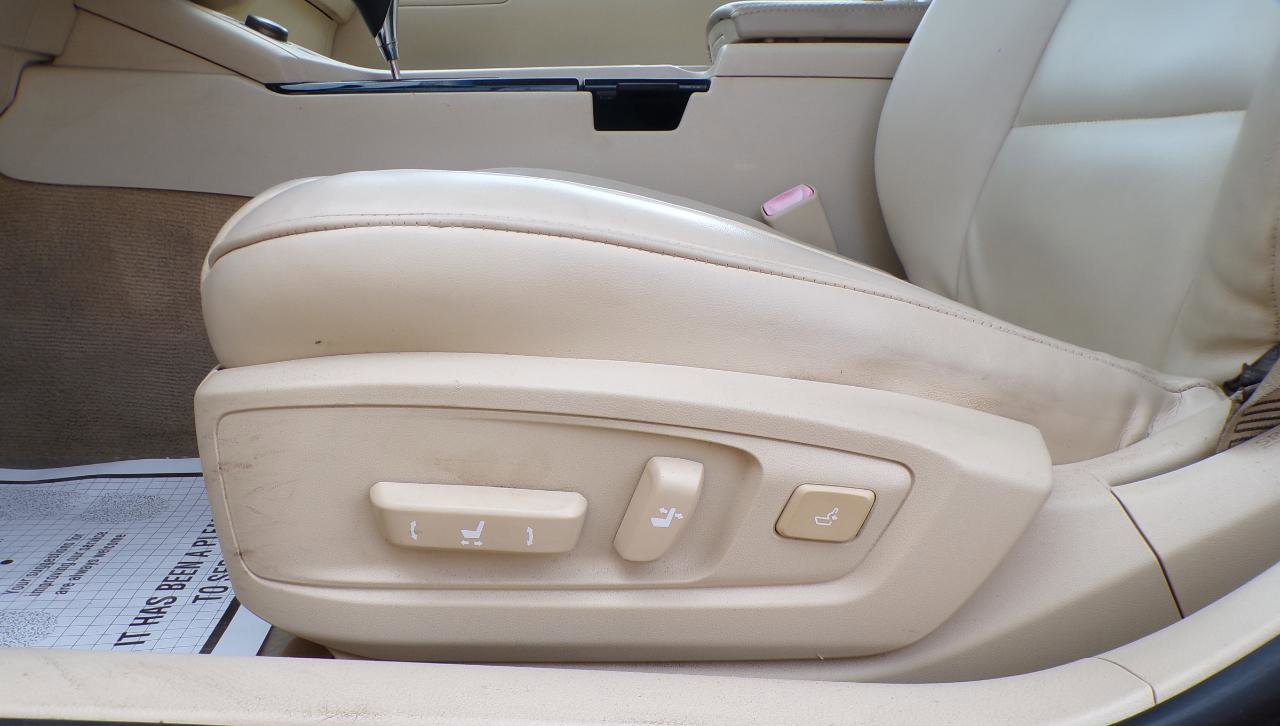 Used 2014 Lexus ES 350 FWD image 31