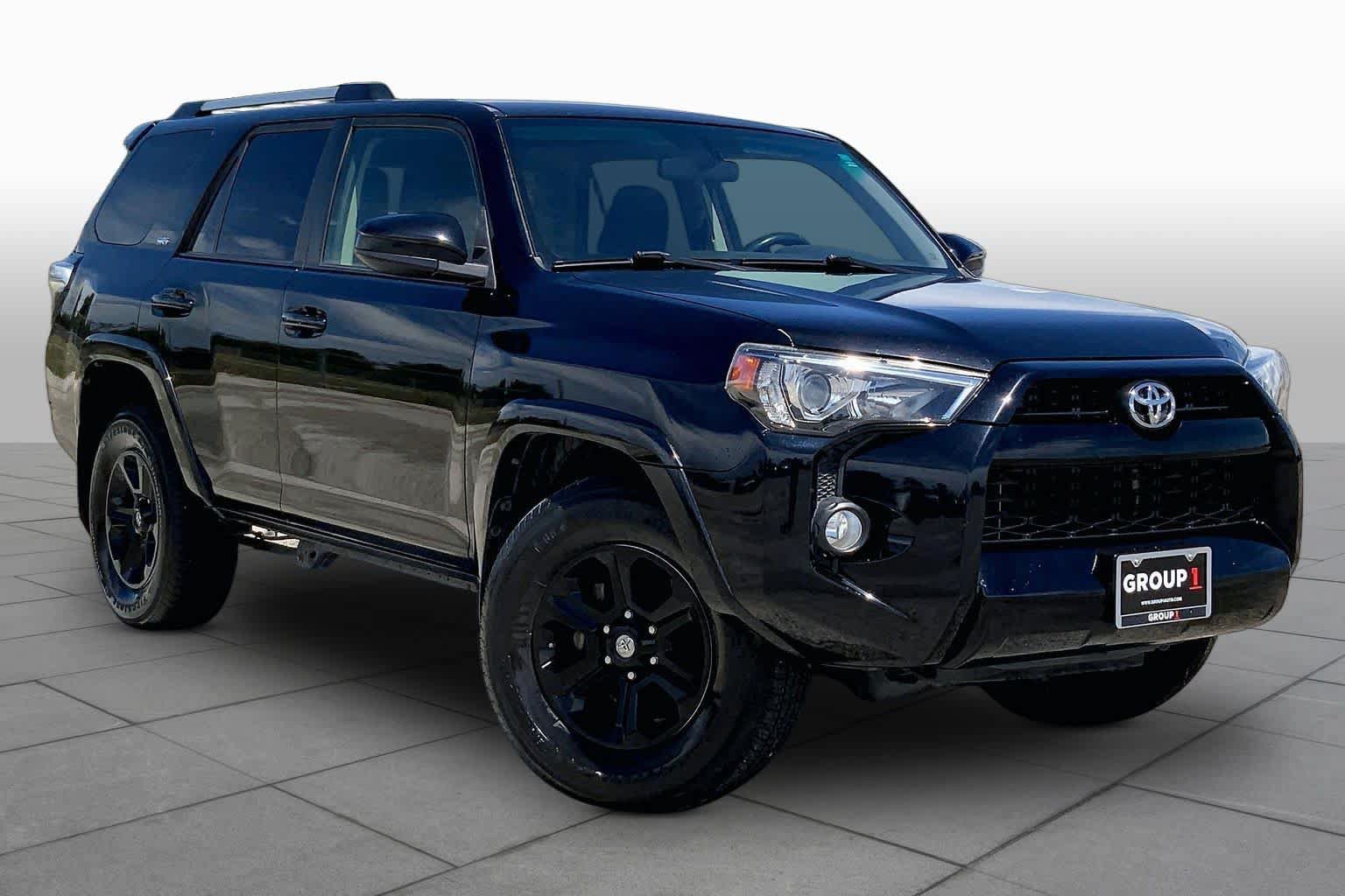 Used 2019 Toyota 4Runner SR5 RWD image 3