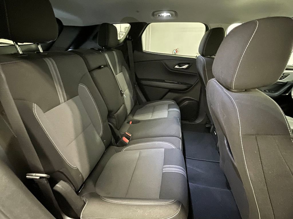 Used 2025 Chevrolet Blazer LT image 22