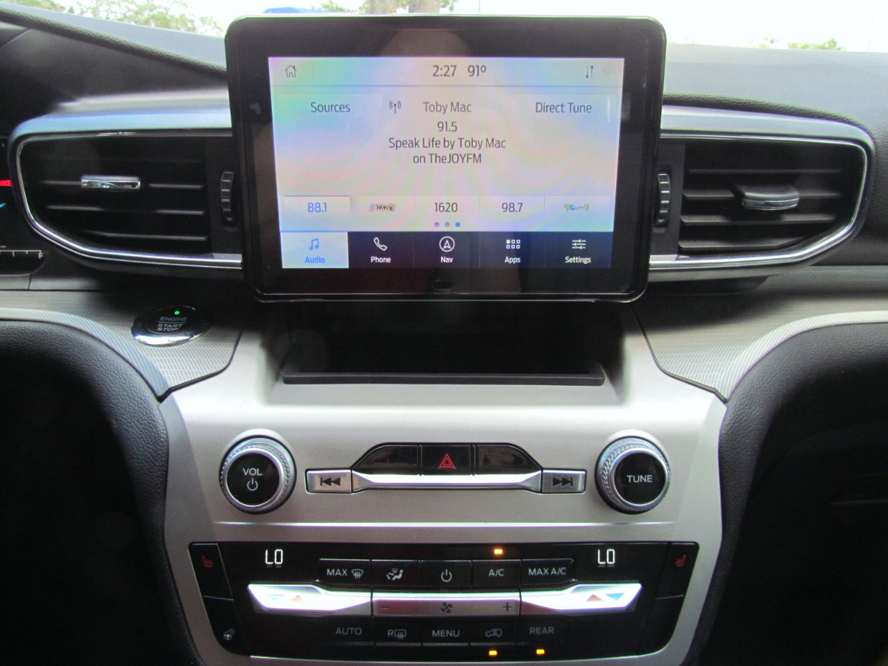 Used 2021 Ford Explorer XLT w/ Equipment Group 202A image 33