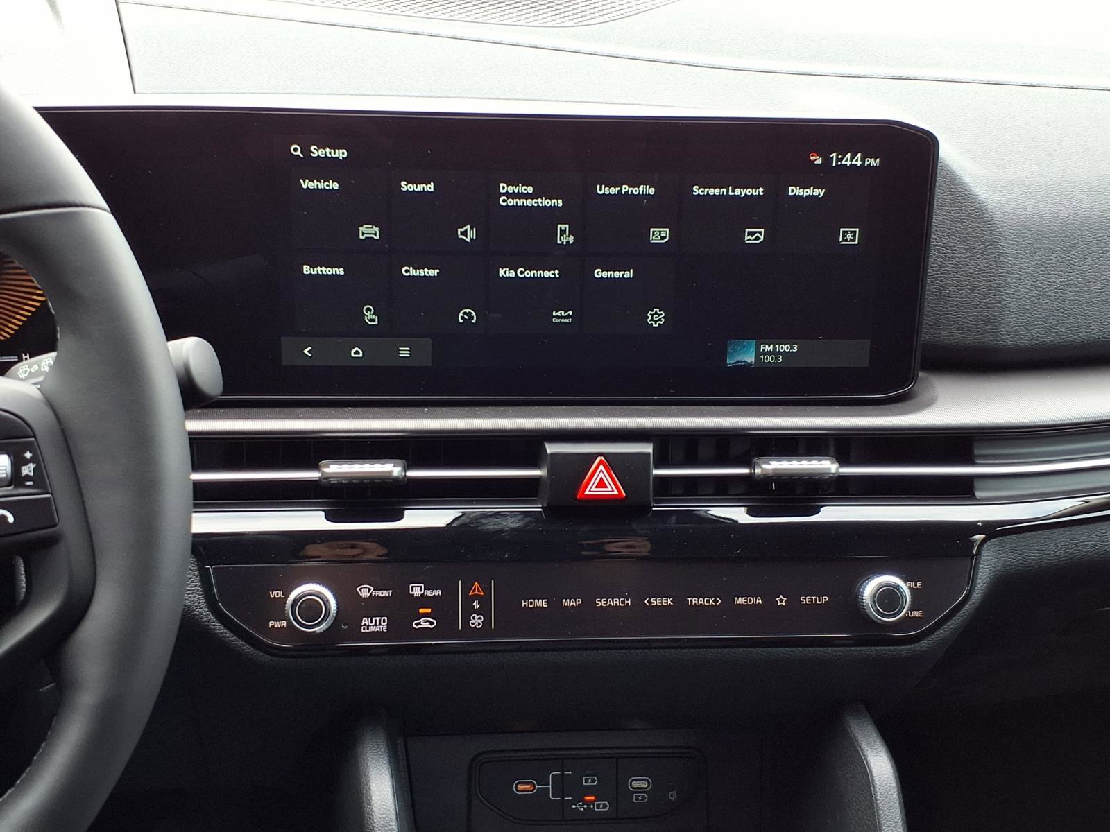 New 2026 Kia Sportage EX w/ EX Panorama Roof Package image 8