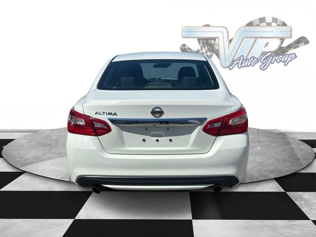 Used 2017 Nissan Altima 2.5 S w/ Power Driver Seat Package FWD image 5