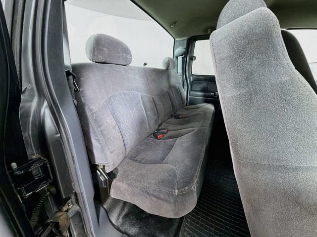 Used 2001 Chevrolet Silverado 2500 LS w/ Snow Plow Prep Pkg AWD/4WD image 26