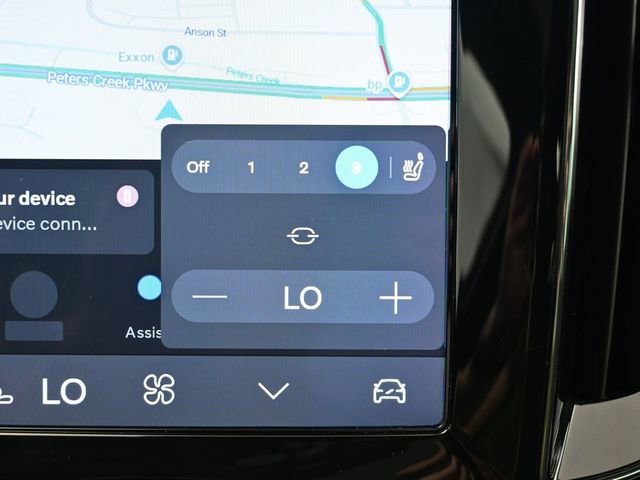 Used 2025 Volvo S60 B5 Plus image 19