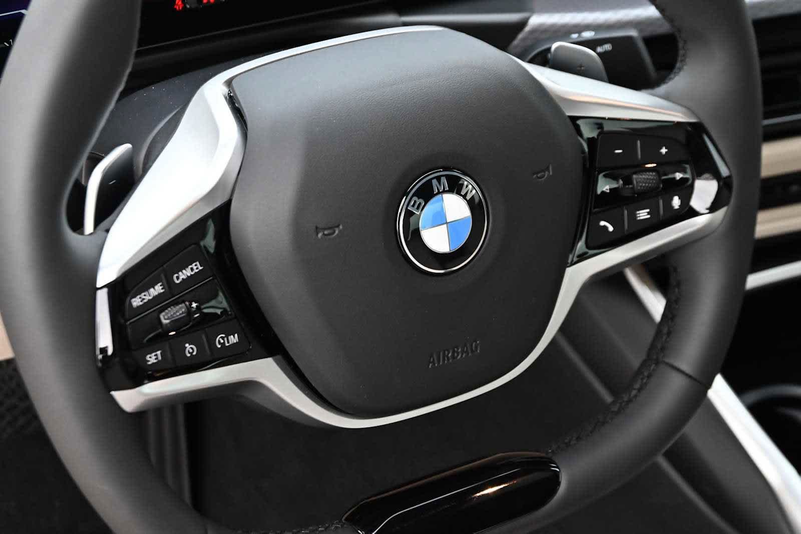 Used 2026 BMW 330i Sedan w/ Premium Package RWD image 12