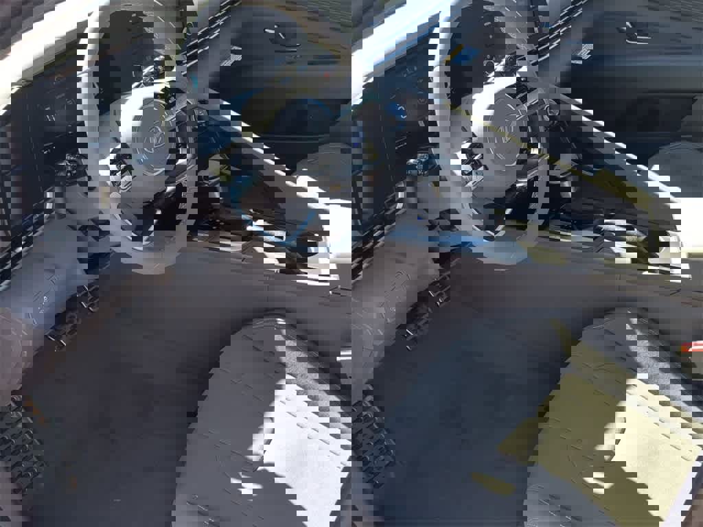 New 2026 Hyundai Elantra Sport image 15